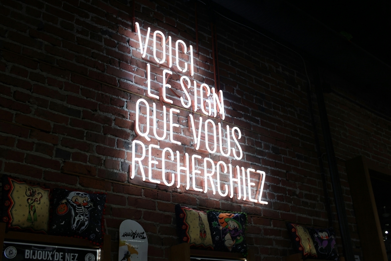 French neon sign